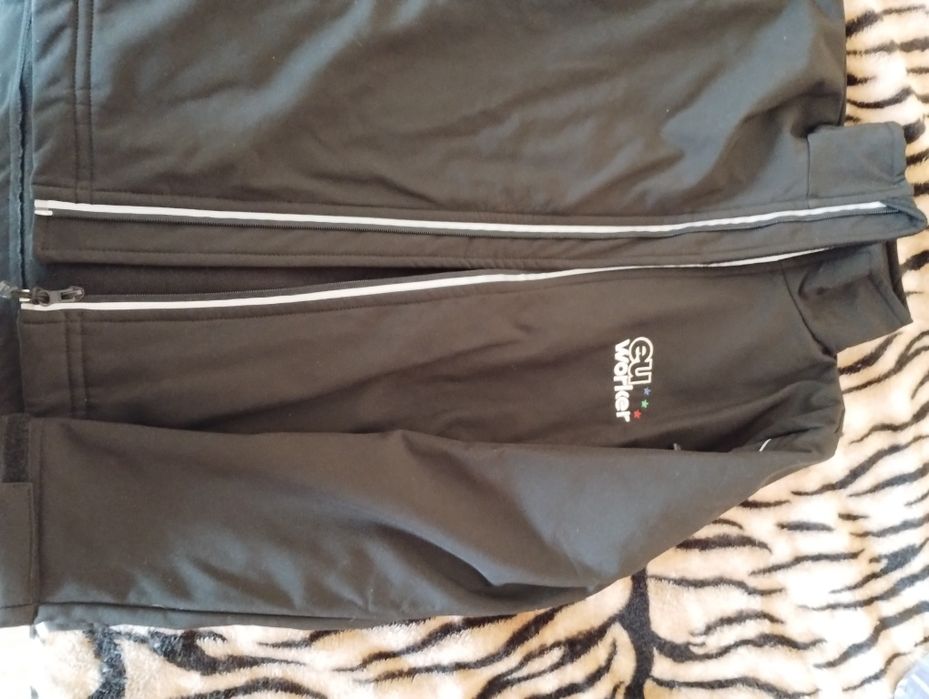 Мъжко яке ветровка