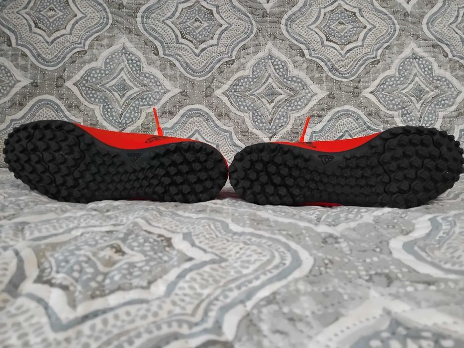 Червени футболни обувки – „Adidas X Speedflow.4 TF J