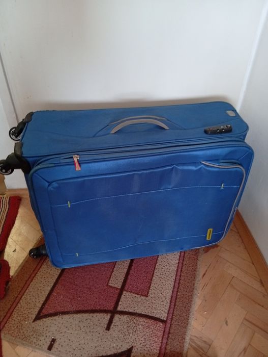 Непромокаем куфар VRONCATO 70/50/35 см с 4 колела