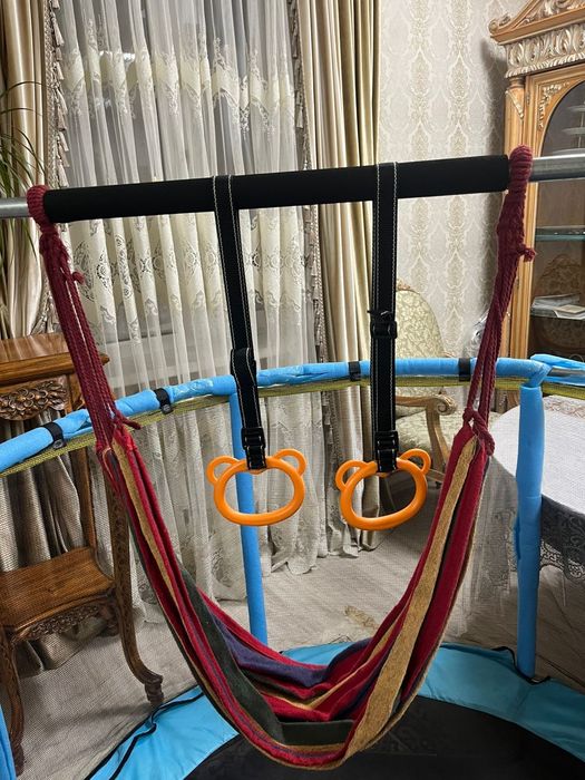 Продам батут с гамаком, кольцами и баскетбольной сеткой