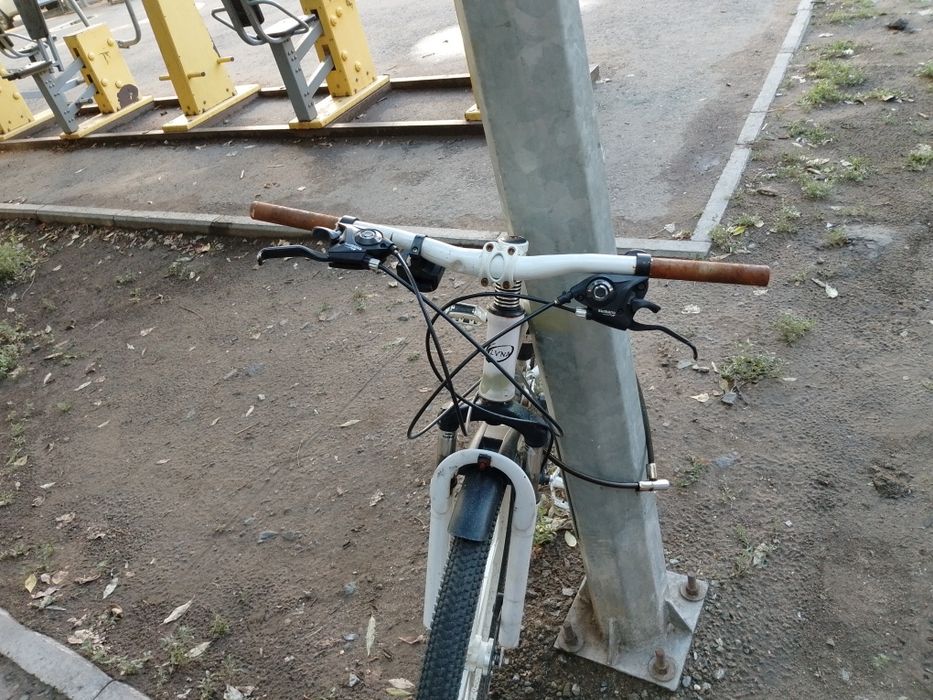 Продам велосипед двух подвесные