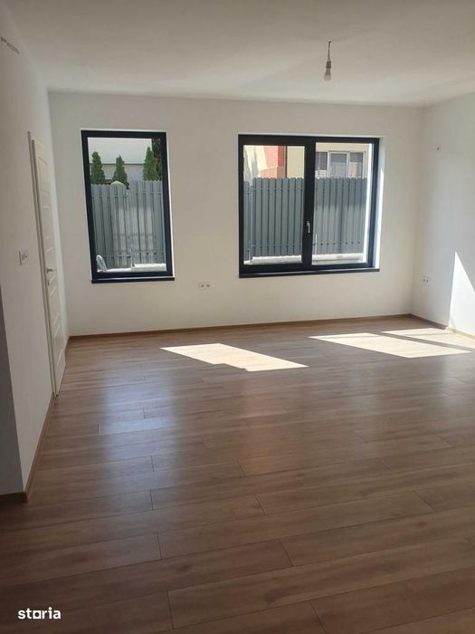 Duplex modern de vanzare in Manastur 4 camere 115 mp utili , teren 388