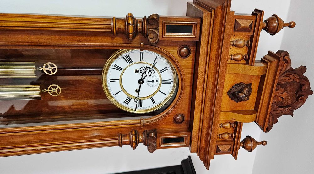 Ceas de perete cu pendul si 2 greutati Gustav Becker