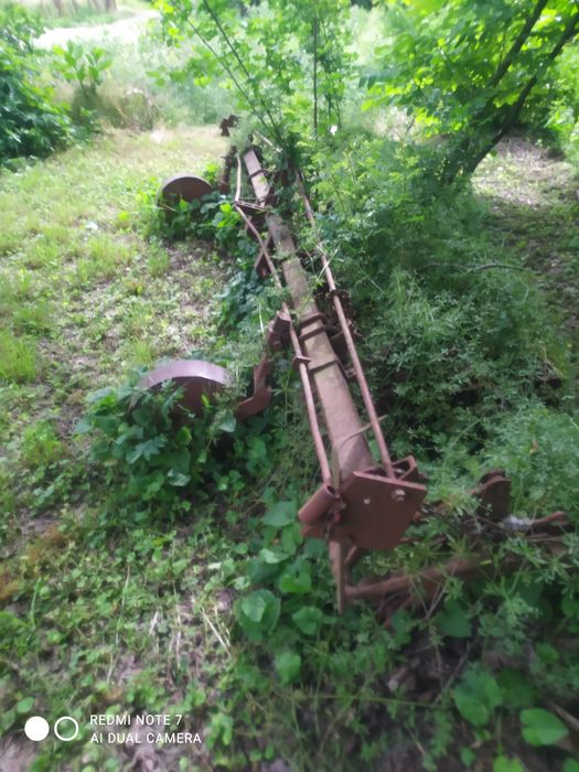 Продавам колтиватор за слънчоглед и царевица български