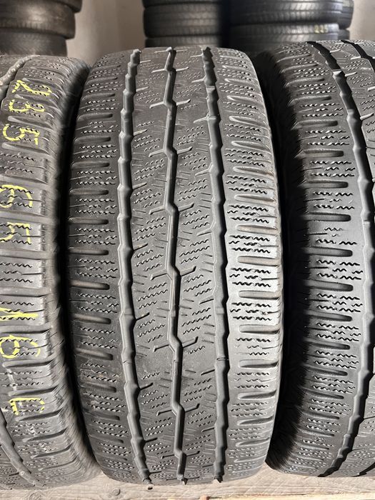 4 anvelope iarna 235/65/16 c , toyo , dot 2022