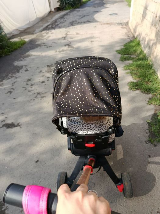 Продам складную велоколяску