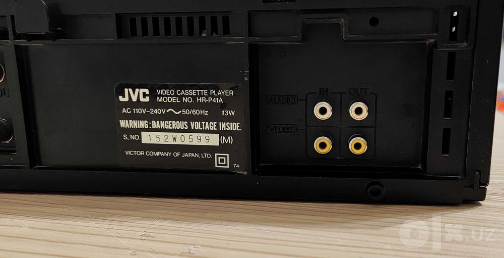 видеомагнитафон JVC