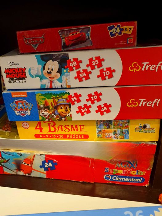 Montessori. LOT MARE de PUZZLE-URI