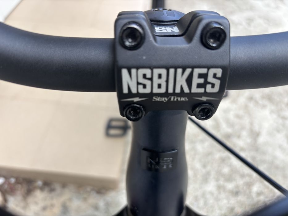 NS dirt jump 26 bike