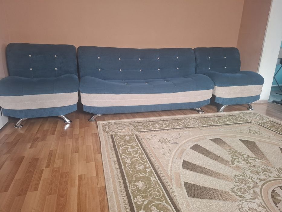 Диван сатылады бу