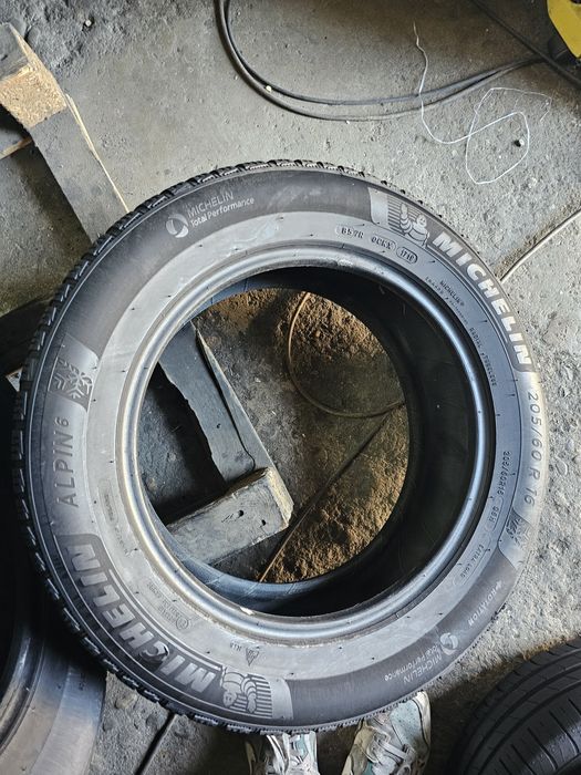 4 anvelope iarna 205 60 16 Michelin Alpin 6