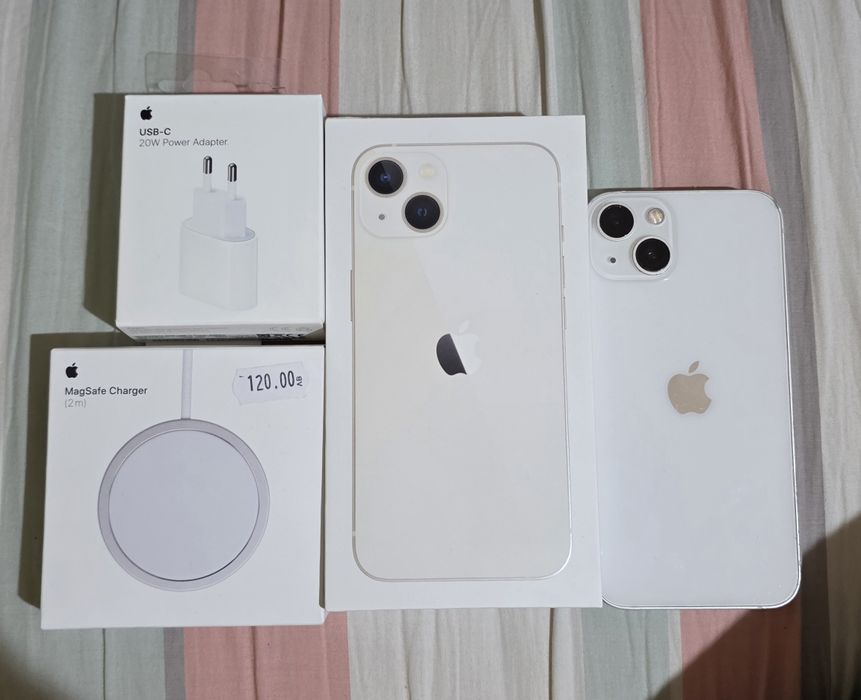 Iphone 13 пълен комплект с магнитно зарядно