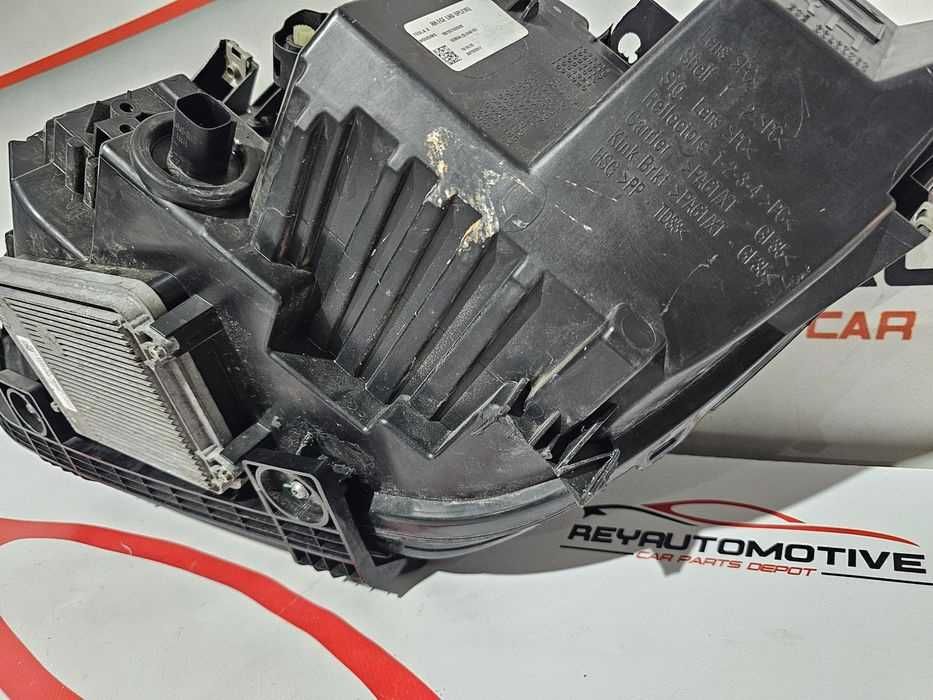 Far dreapta led Tesla Model X dupa 2015 cod 1034319-00-B