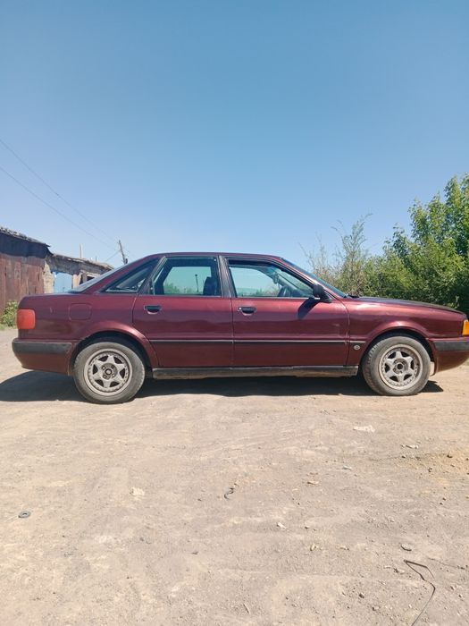 Продам Audi Б4, 1992 года