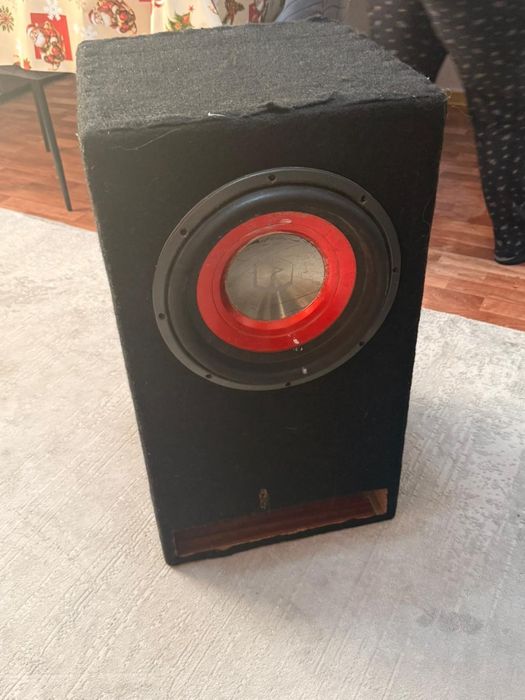 Продам сабвуфер урал 80л