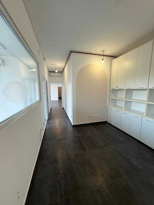 Spatiu comercial - de inchiriat