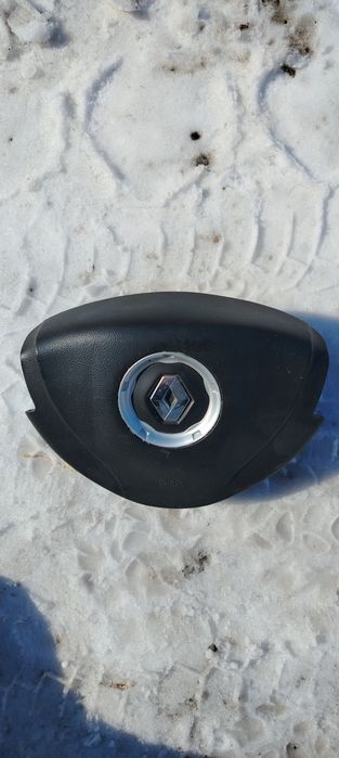 Подушка безопасности логан