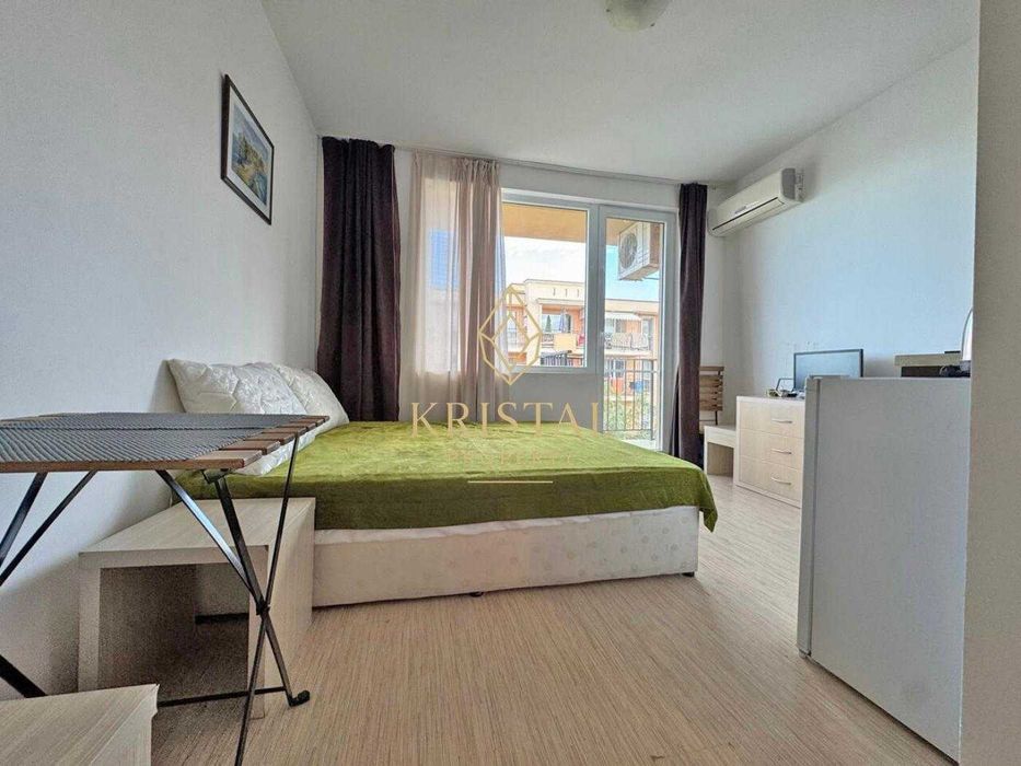 Продава се Едностаен апартамент в к.к. Слънчев бряг - 30 кв.м за 1600 €/кв.м - Снимка #3
