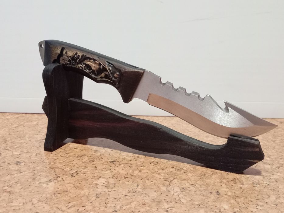 Нож-ловен /туристически/