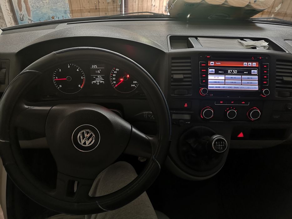 Volkswagen t5 2.0 tdi 2010