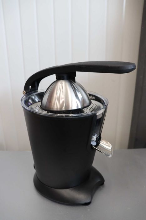 Сокоизстисквачка за цитруси Princess, черна, цитрус преса