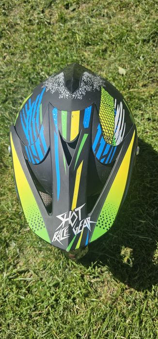 Vând cască cross sau mtb