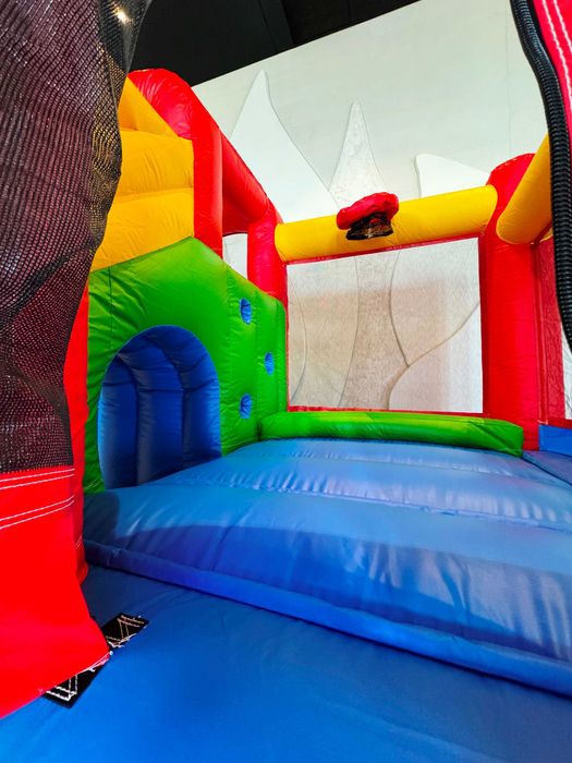 Castel Tobogan GONFLABIL cu Tranbulina Darts
