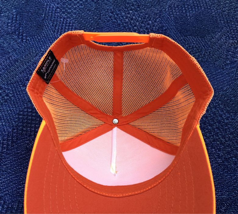 Flexfit Cap страхотни шапки -  L/XL