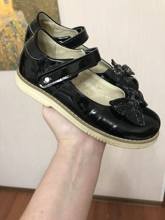 Туфли для девочки