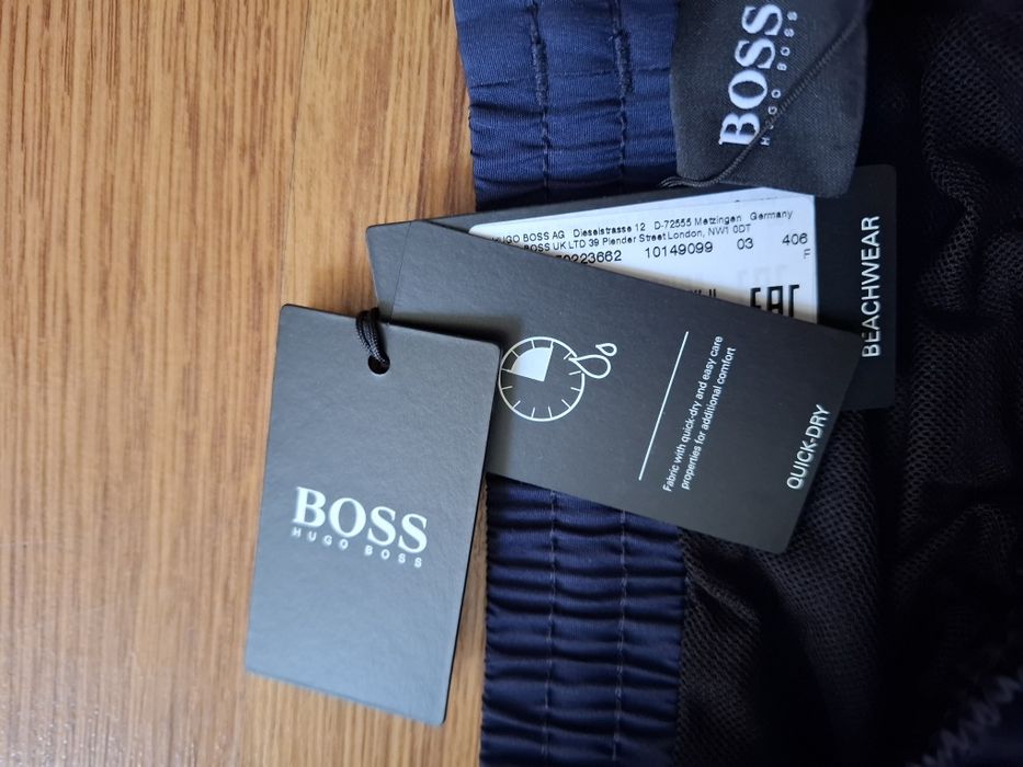 BOSS мъжки бански S размер.