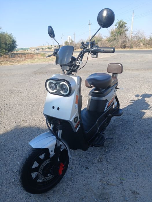 Электроскутер sky way m800