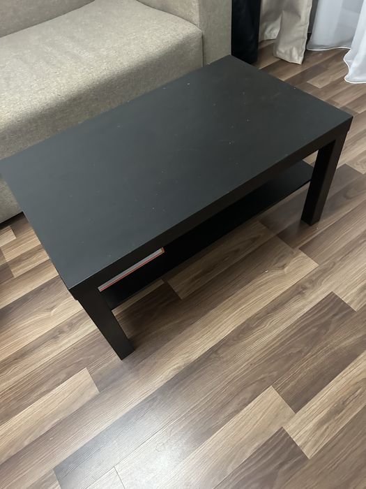 Vand mobilier living! CADOU , masuta cafea!