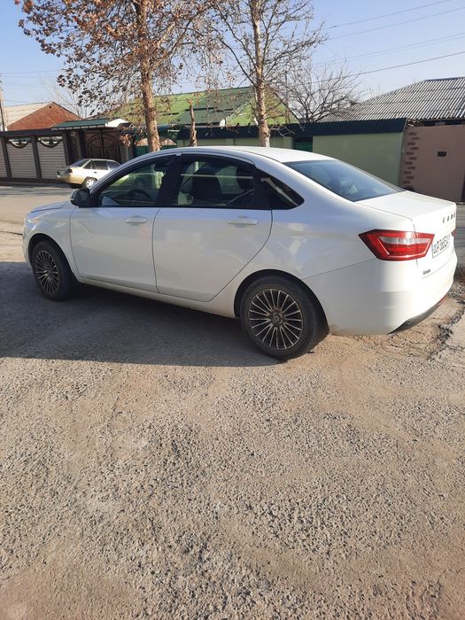 ЛАДА Веста Седан. Своя.