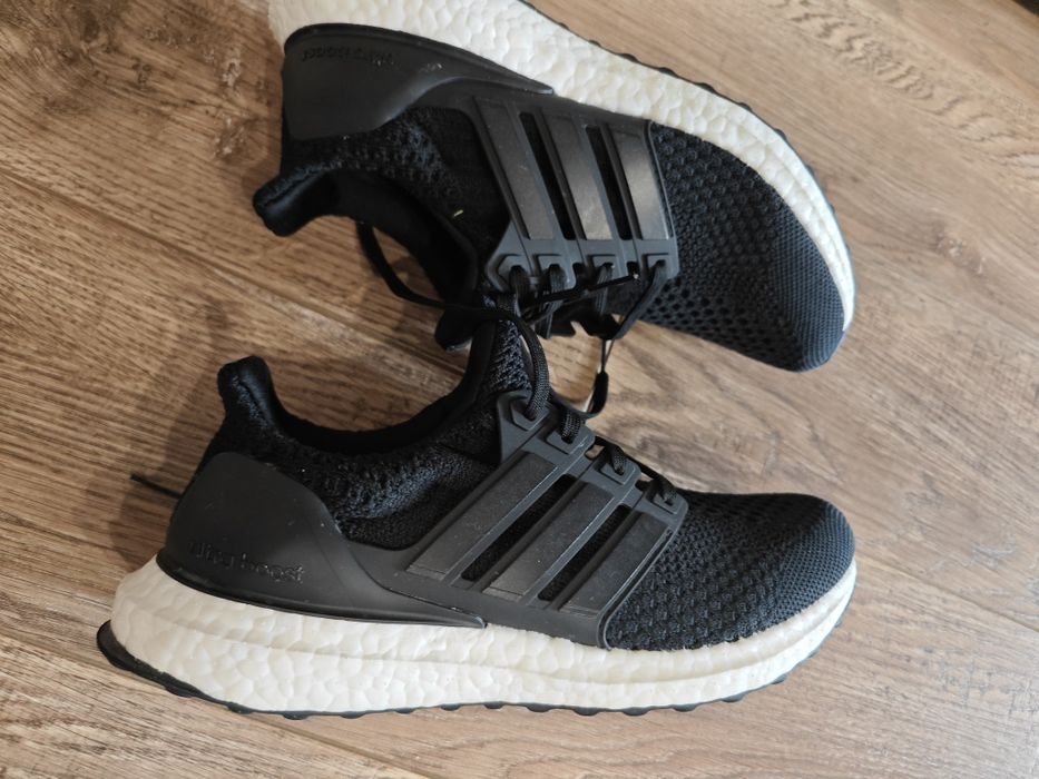 Adidas Ultra Boost Маратонки 38.5 размер