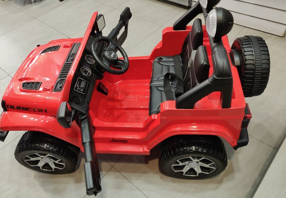 Masinuta Electrica JEEP 4X4, 1 loc, Scaune Tapitate, Roti Spuma Eva