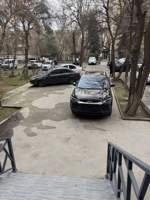 Сдам 71 м² Офис в Аренду в Центре. Ц-5. Посольство Германии!