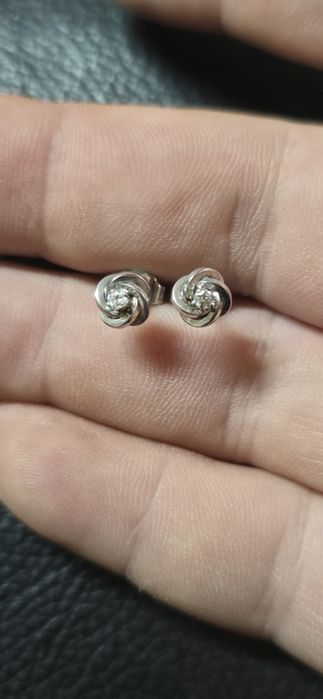 Cercei aur diamante naturale
