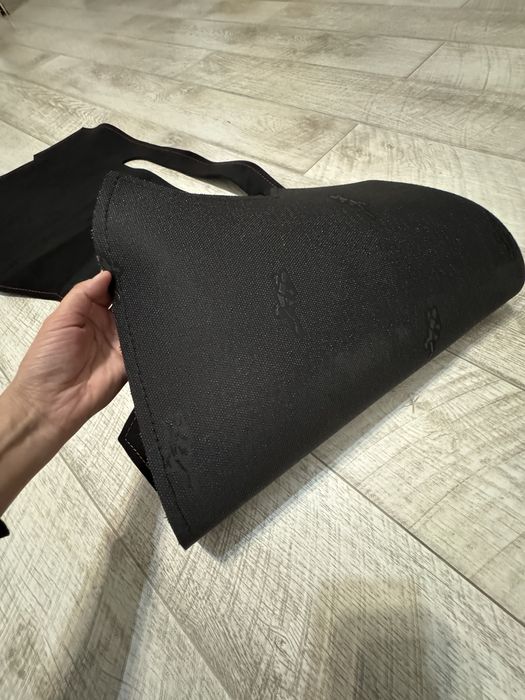 Накидка на панель авто Geely Emgrand