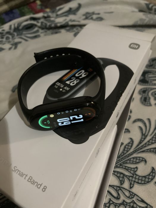 Mi band 8 global