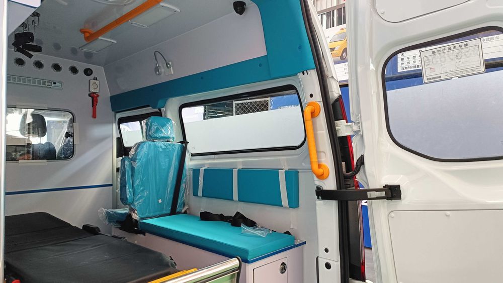 Ford Transit Ambulance - машина скорой помощи, цена с растаможкой