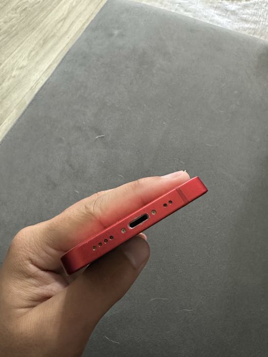 Айфон 12 мини RED