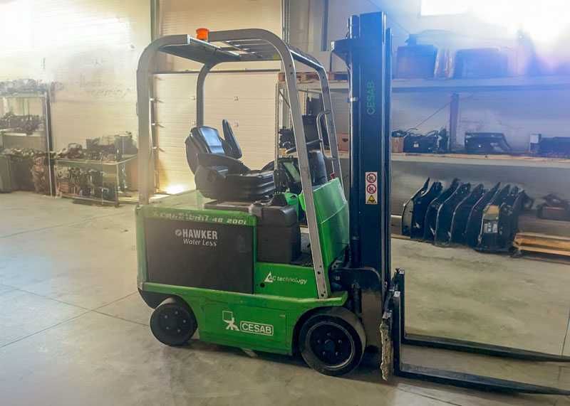 Inchiriez stivuitor electric 1.5T - 4T. Electrostivuitor de Inchiriat.