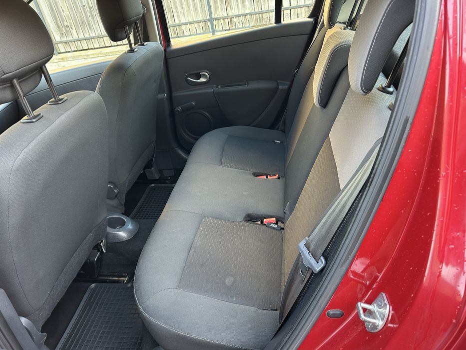 Renault Clio 3 An 2010