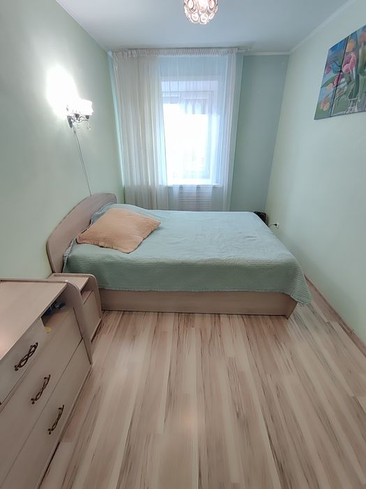 Продается 2-комн (3-19, 12 эт)