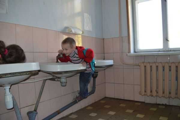 Ajutor pentru copiii și familiile aflate în sărăcie extremă