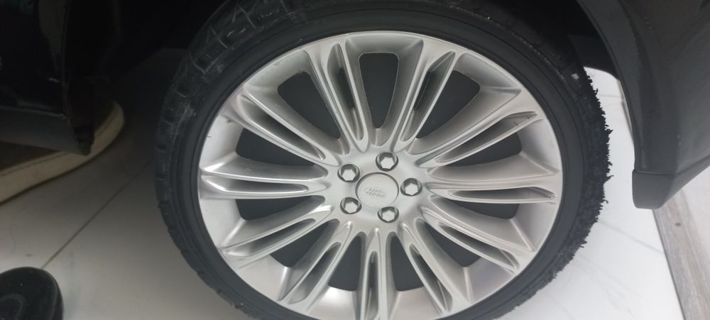 Продам электроавтомобиль на аккумуляторе