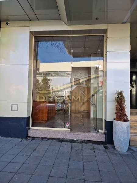 Помещение под наем в Христо Смирненски! 71860667