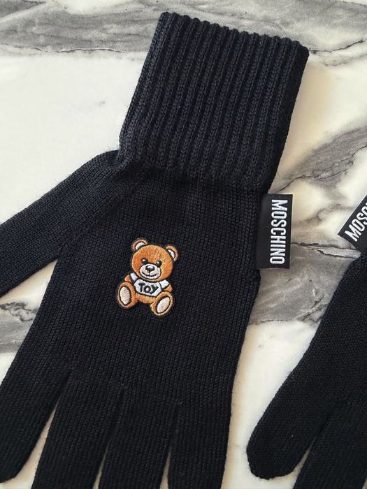 Дамски ръкавици Love Moschino