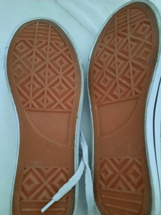 Кроссовки детские 35размер