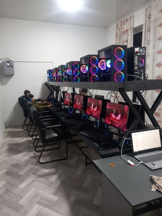 Kompyuter Xona Game Club